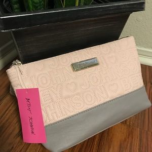 !!SOLD🖤Betsey Johnson Cosmetic Bag Make Up Bag🖤